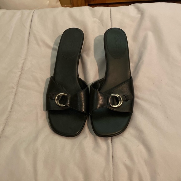 Shoes - Picture 3 of 5